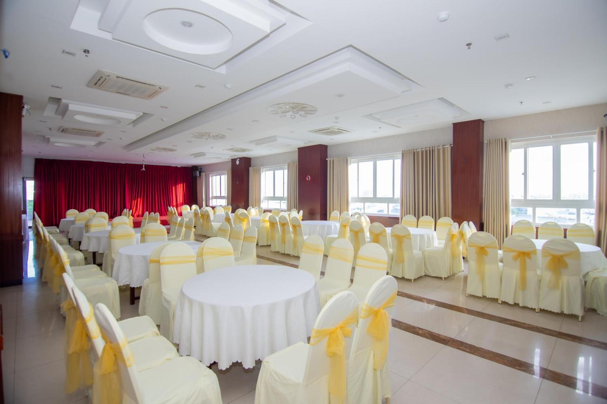 Quoc Cuong Center Da Nang Hotel By Haviland Exterior foto